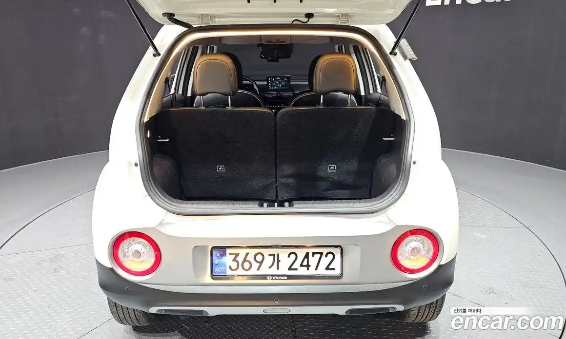 Hyundai Casper 2023 1.0 Автомат в Москве № 94556, фото 20