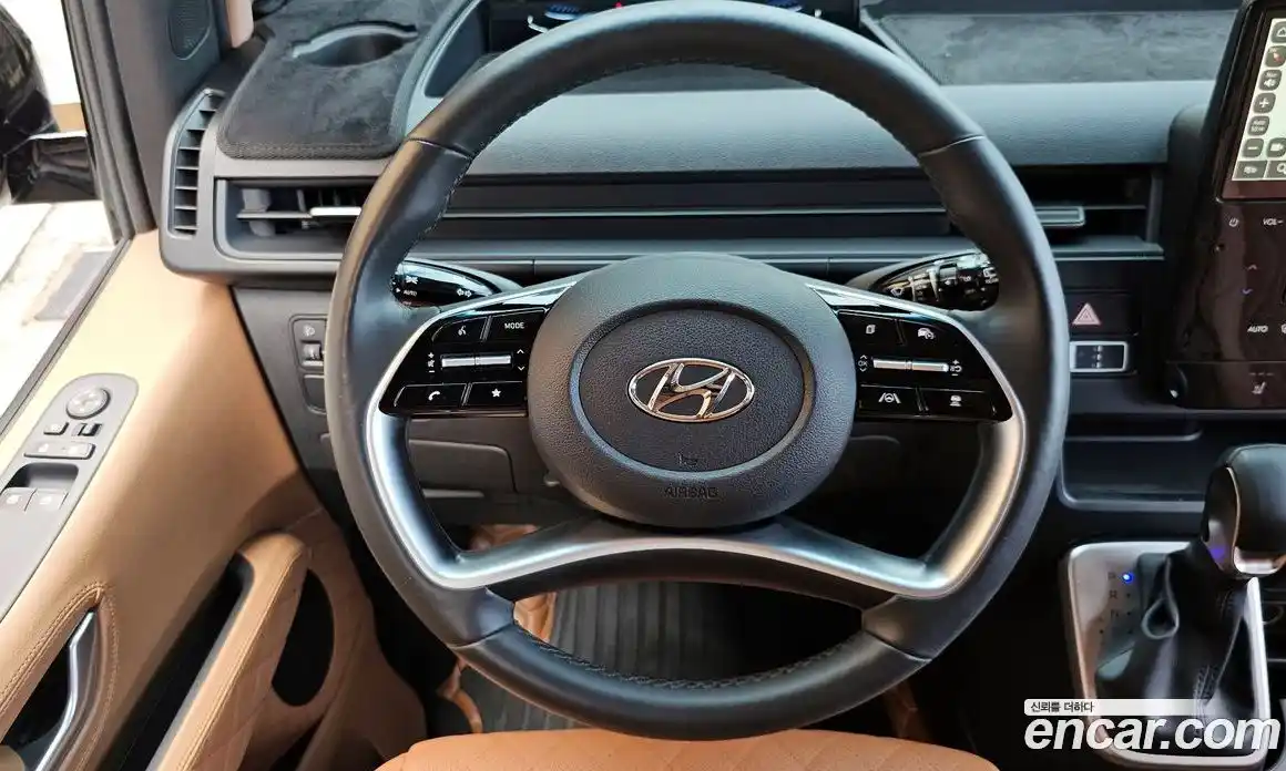 Hyundai Staria 2023 2.2 Автомат в Москве № 9469, фото 14