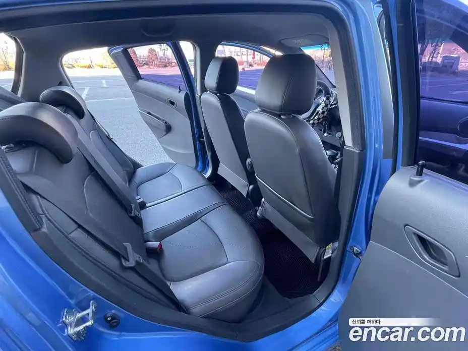 Chevrolet Spark 2014 1.0 Автомат в Москве № 99999, фото 12