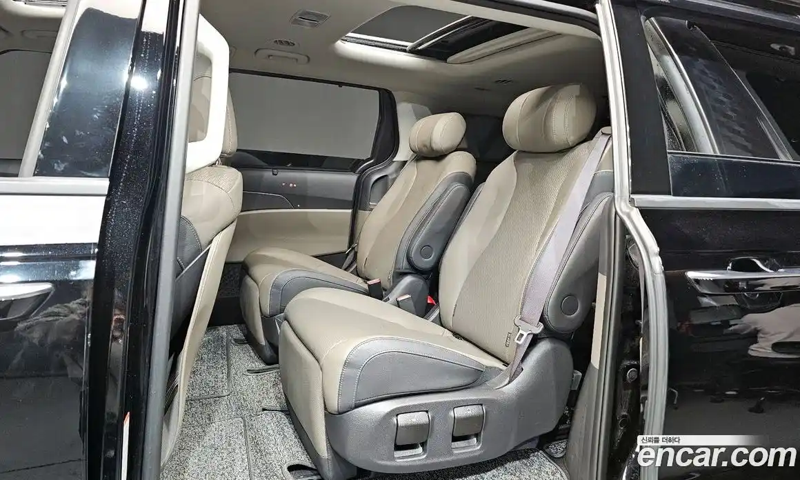 Kia Canival 2025 2.2 Автомат в Москве № 102525, фото 18