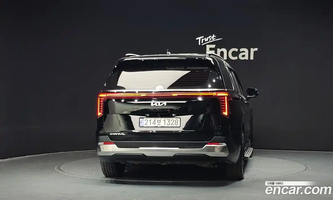 Kia Canival 2025 2.2 Автомат в Москве № 102525, фото 7