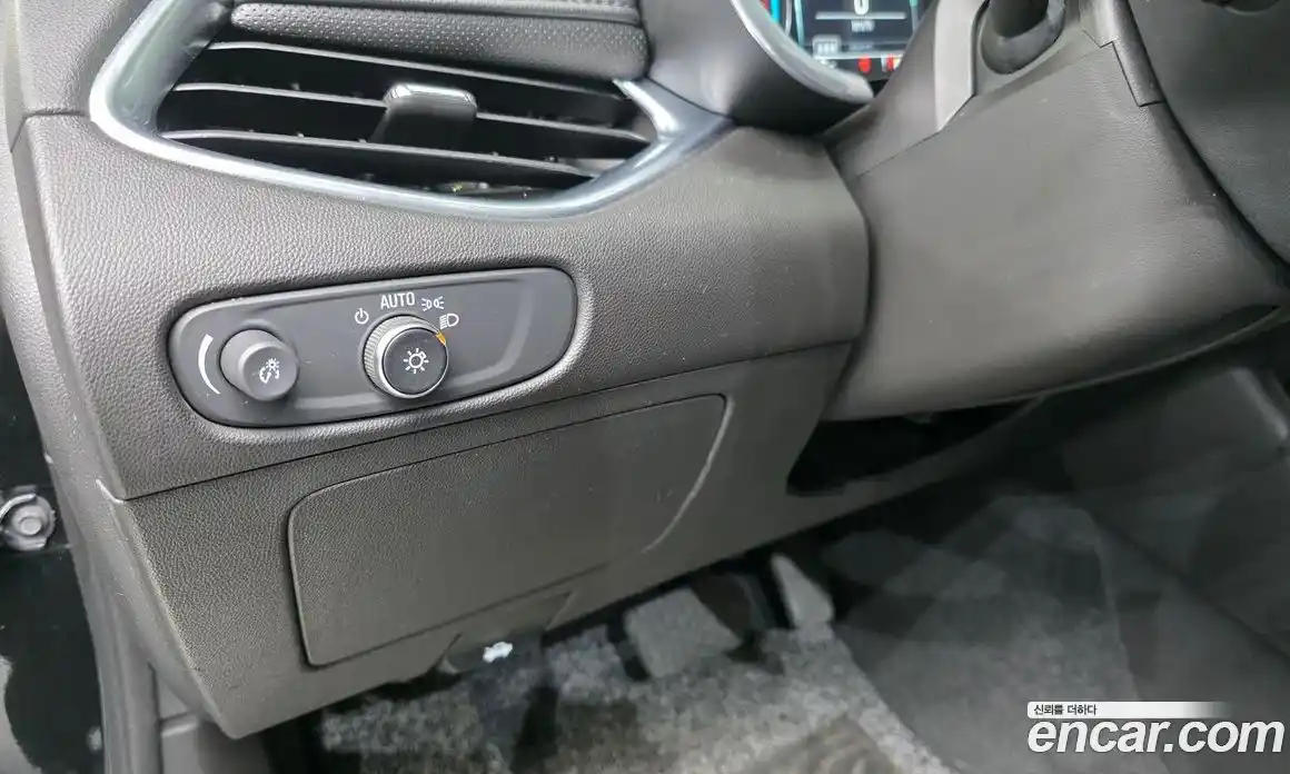 Chevrolet Malibu 2018 1.5 Автомат в Москве № 103699, фото 9