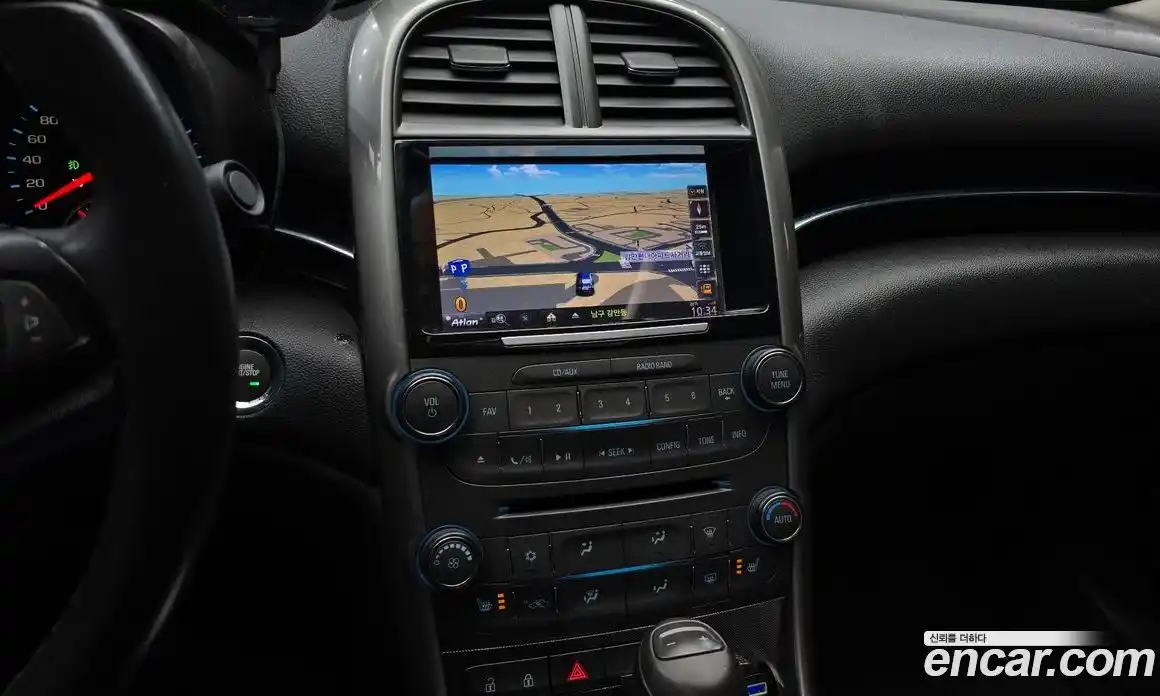 Chevrolet Malibu 2015 2.0 Автомат в Москве № 103747, фото 13