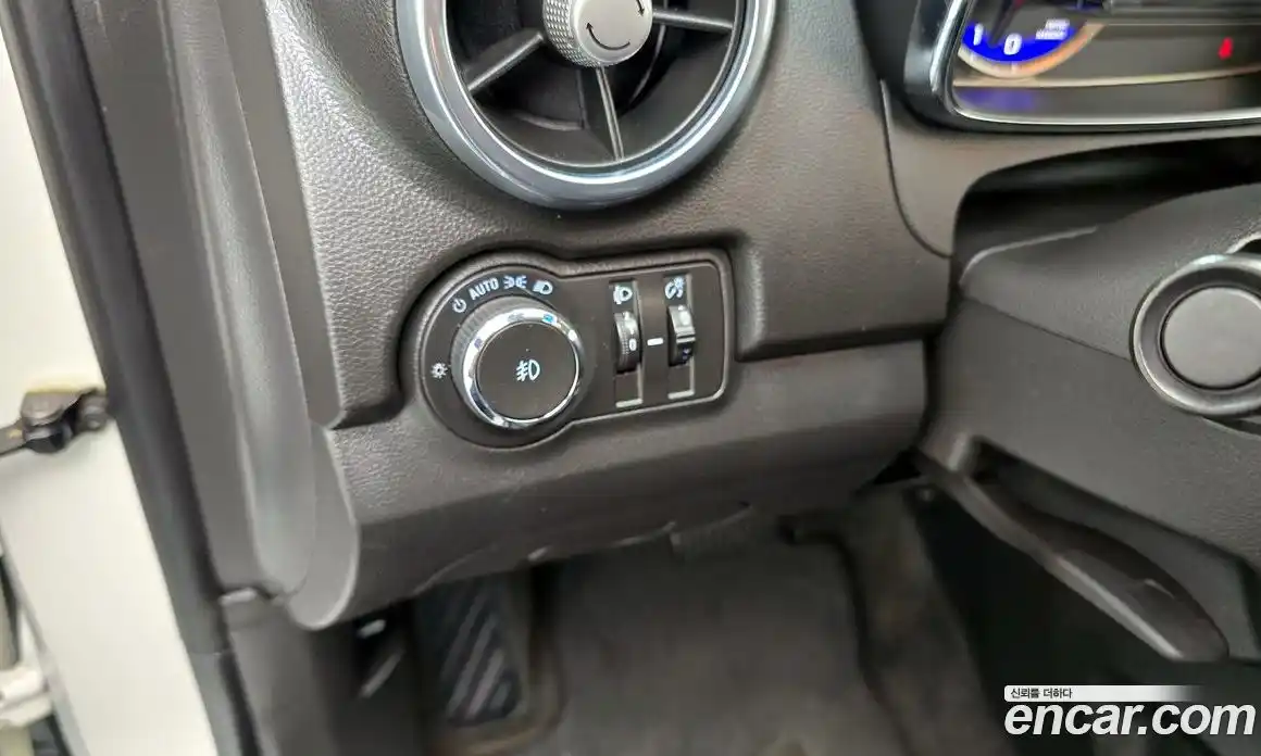 Chevrolet Trax 2013 1.4 Автомат в Москве № 104165, фото 7