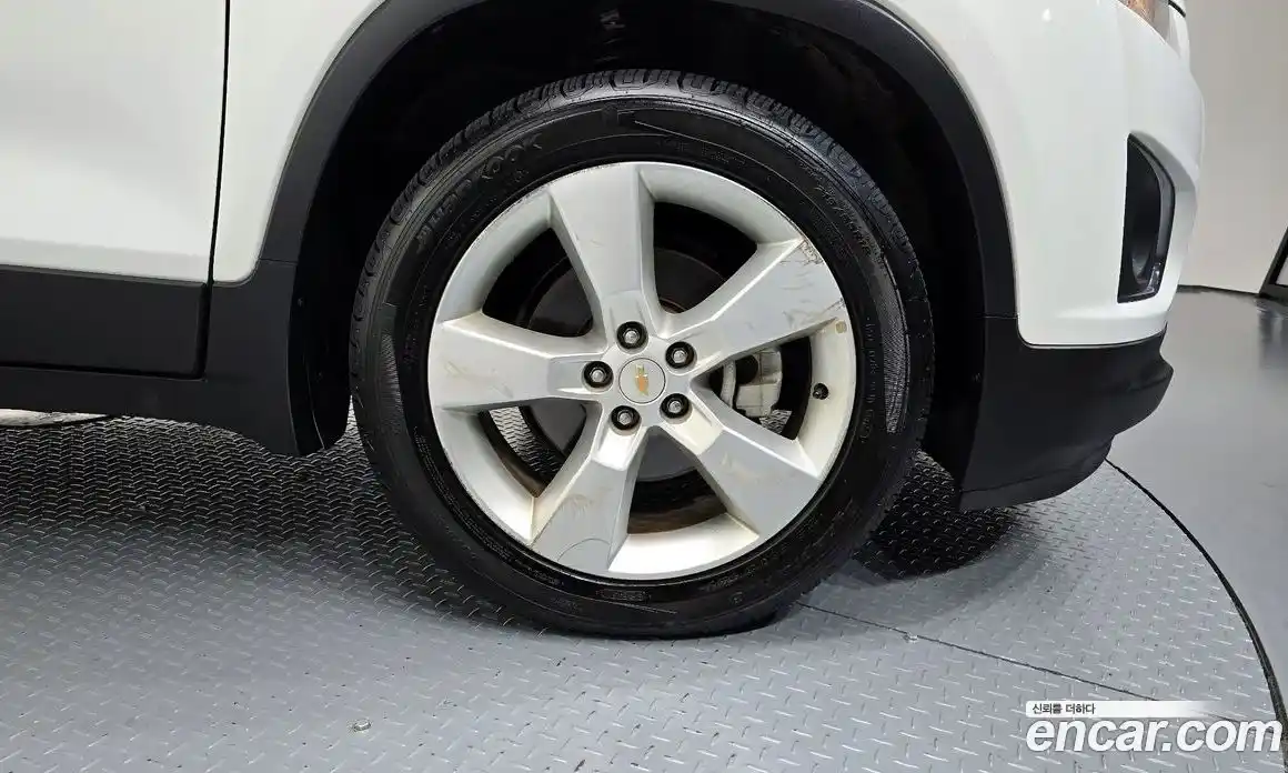 Chevrolet Trax 2013 1.4 Автомат в Москве № 104165, фото 10