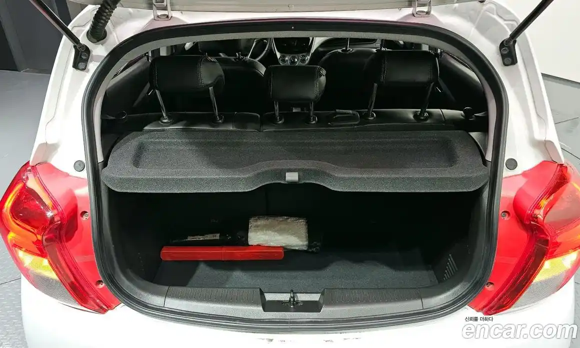 Chevrolet Spark 2016 1.0 Автомат в Москве № 104404, фото 9