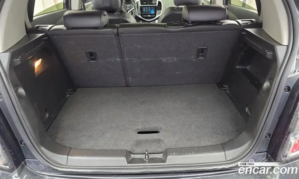 Chevrolet Aveo 2017 1.4 Автомат в Москве № 104919, фото 15