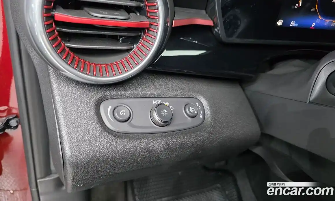 Chevrolet Trax 2024 1.2 Автомат в Москве № 105368, фото 17