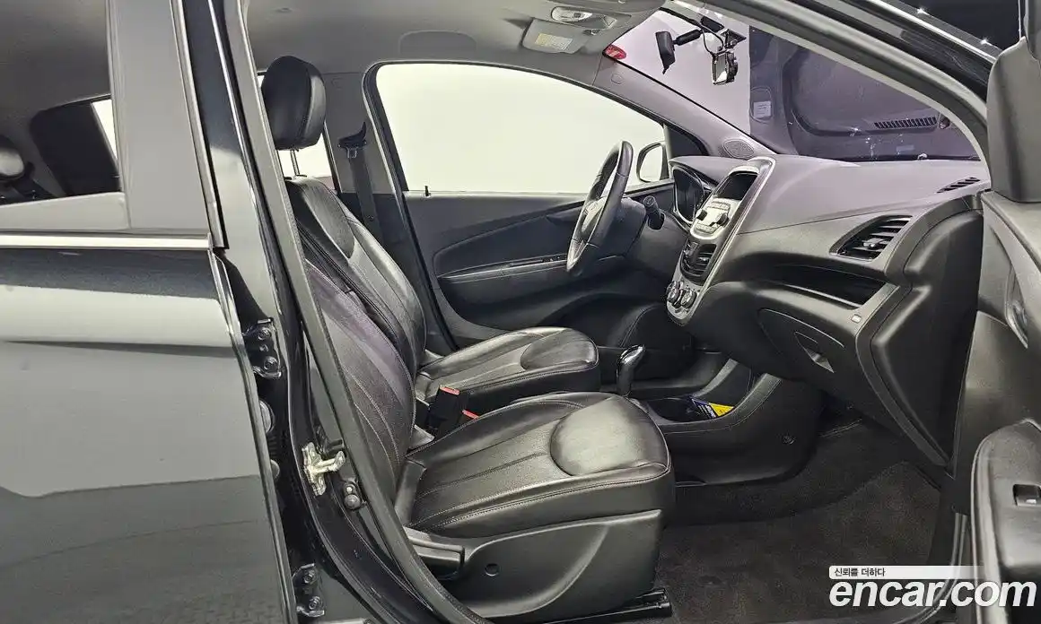 Chevrolet Spark 2016 1.0 Автомат в Москве № 105534, фото 11