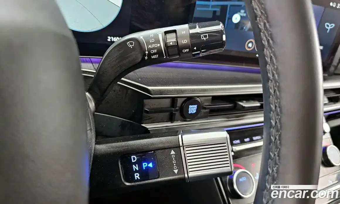 Hyundai Santa Fe 2024 1.6 Автомат в Москве № 108622, фото 14