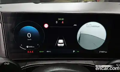 Hyundai Santa Fe 2024 1.6 Автомат в Москве № 108622, миниатюра 4