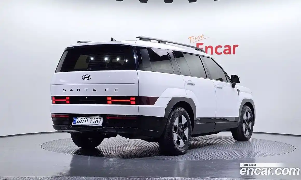 Hyundai Santa Fe 2024 1.6 Автомат в Москве № 108622, фото 6