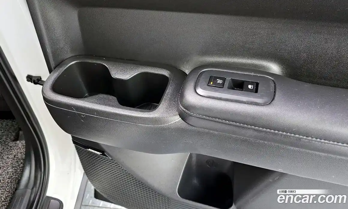 Hyundai Santa Fe 2024 1.6 Автомат в Москве № 108622, фото 8