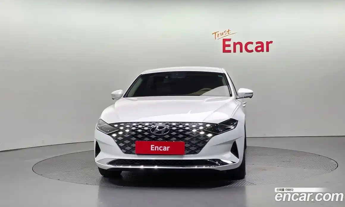 Hyundai Grandeur 2022 2.4 Автомат в Москве № 108939, фото 14