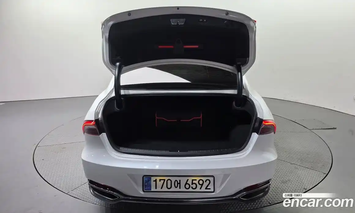 Hyundai Grandeur 2022 2.4 Автомат в Москве № 108939, фото 15