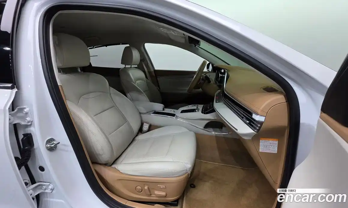 Hyundai Grandeur 2022 2.4 Автомат в Москве № 108939, фото 16