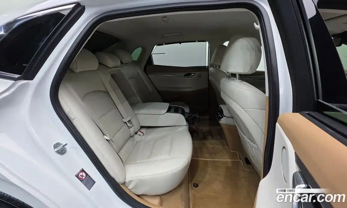 Hyundai Grandeur 2022 2.4 Автомат в Москве № 108939, фото 20