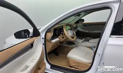 Hyundai Grandeur 2022 2.4 Автомат в Москве № 108939, миниатюра 6