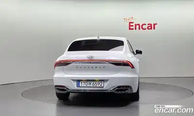 Hyundai Grandeur 2022 2.4 Автомат в Москве № 108939, миниатюра 7