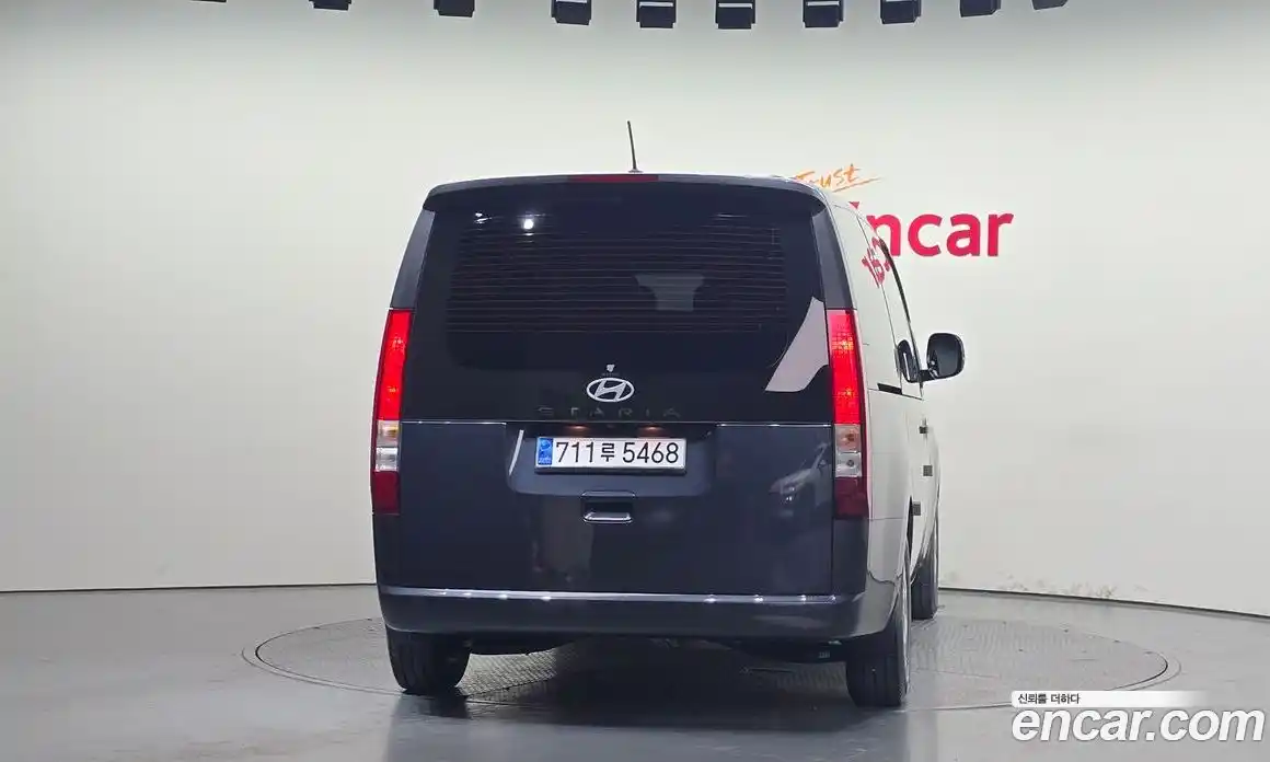 Hyundai Staria 2025 1.6 Автомат в Москве № 109715, фото 11