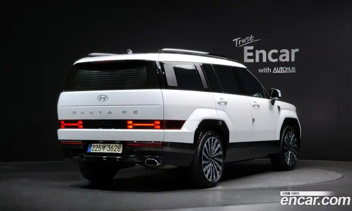 Hyundai Santa Fe 2024 2.5 Автомат в Москве № 110425, фото 13