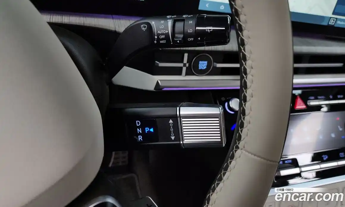 Hyundai Santa Fe 2024 2.5 Автомат в Москве № 110425, фото 14