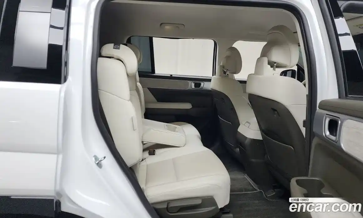 Hyundai Santa Fe 2024 2.5 Автомат в Москве № 110425, фото 20