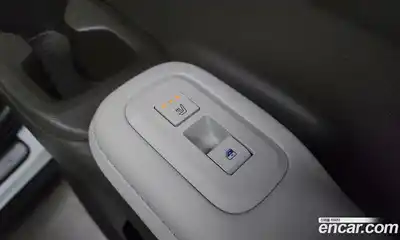 Hyundai Santa Fe 2024 2.5 Автомат в Москве № 110425, миниатюра 5