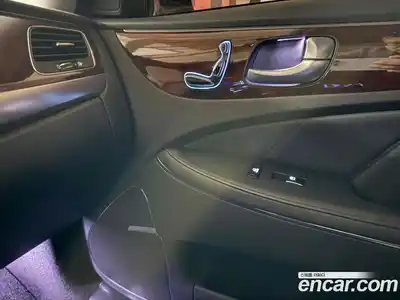 Hyundai Equus 2015 3.8 Автомат в Москве № 110933, миниатюра 6