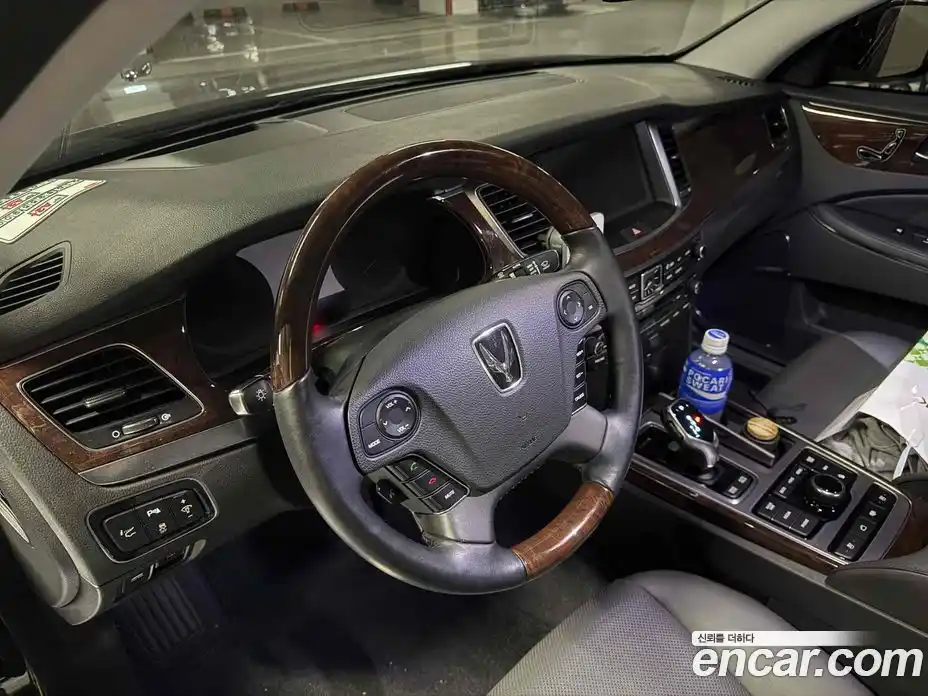 Hyundai Equus 2015 3.8 Автомат в Москве № 110933, фото 9
