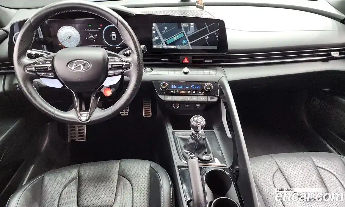 Hyundai Avante 2022 2.0 Механическая в Москве № 112077, фото 14