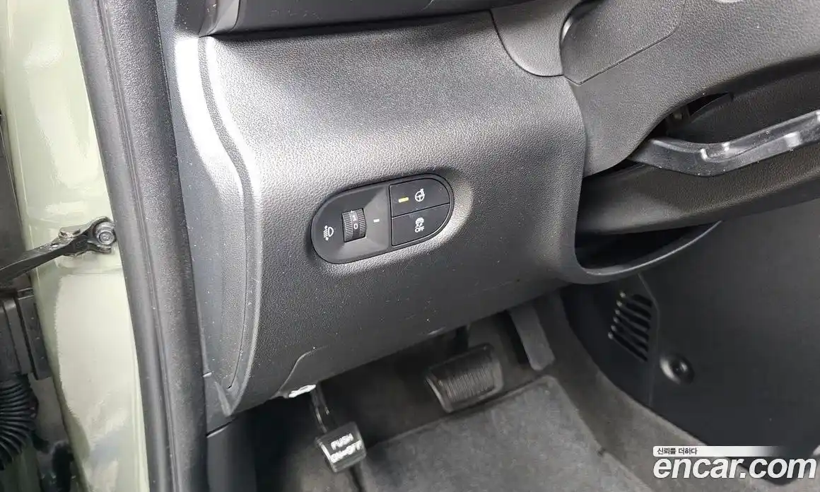 Hyundai Casper 2022 1.0 Автомат в Москве № 112135, фото 14