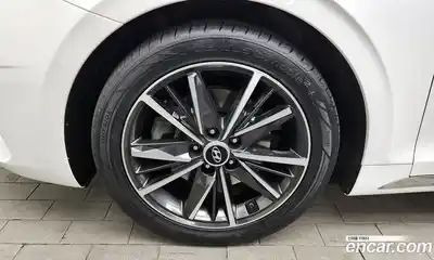 Hyundai Grandeur 2022 2.5 Автомат в Москве № 112334, миниатюра 11