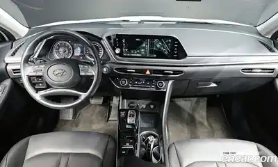 Hyundai Sonata 2020 2.0 Автомат в Москве № 113378, миниатюра 12