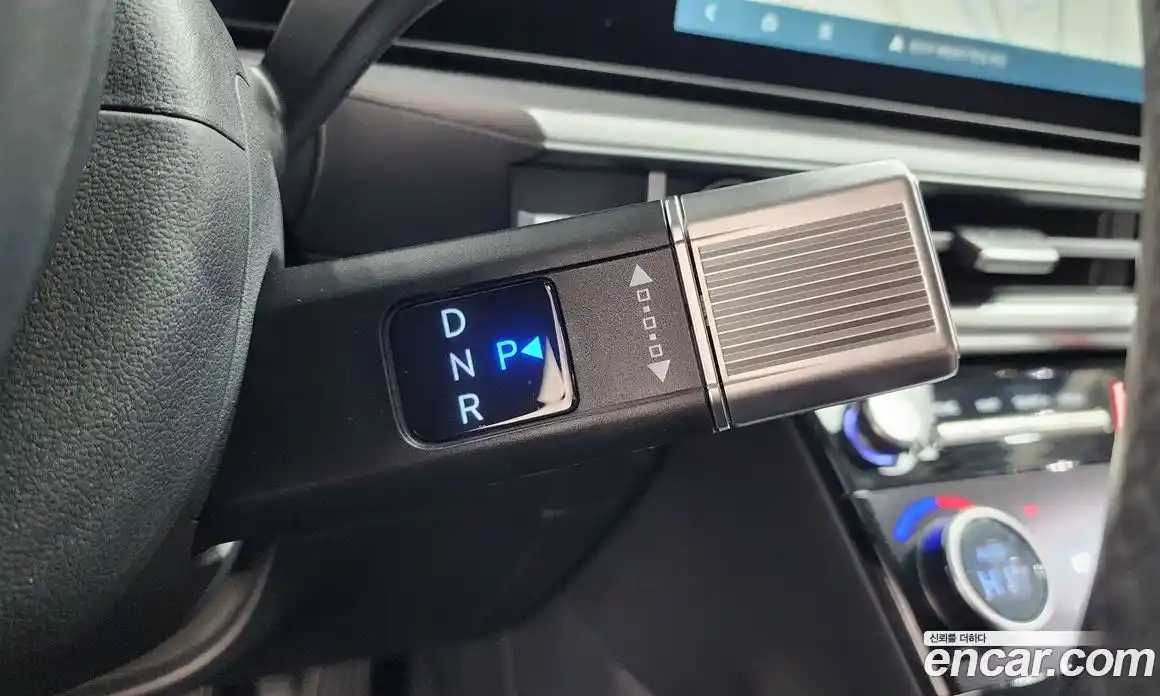 Hyundai Santa Fe 2024 2.5 Автомат в Москве № 113416, фото 3