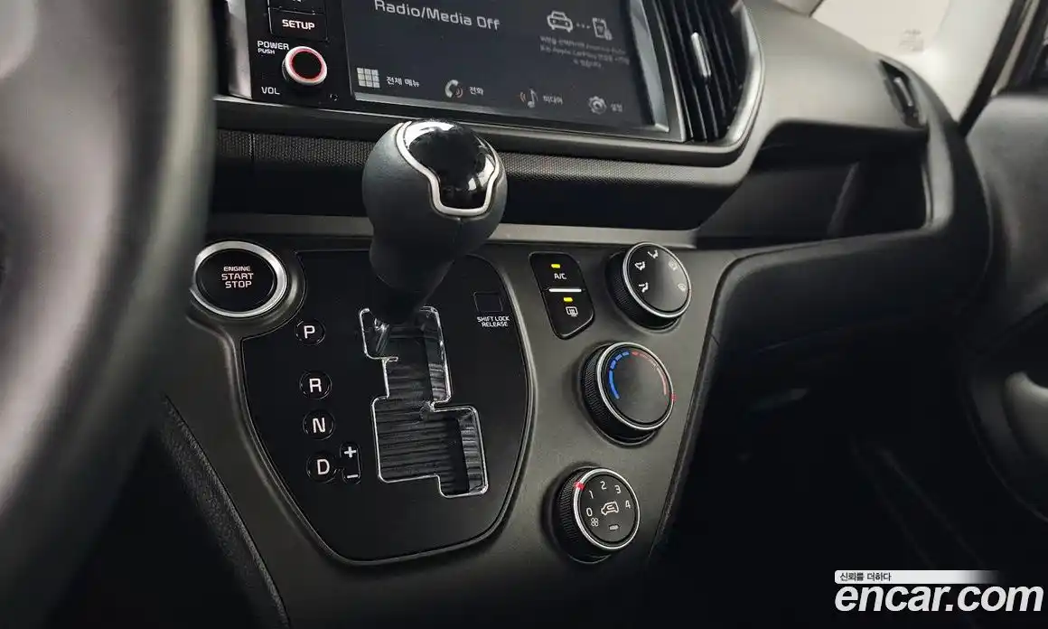 Kia Ray 2024 1.0 Автомат в Москве № 114759, фото 14