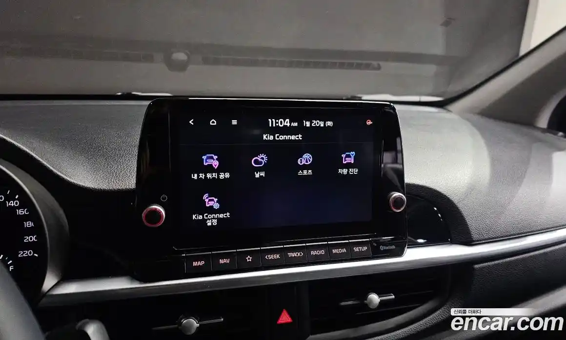 Kia Morning 2023 1.0 Автомат в Москве № 115707, фото 12