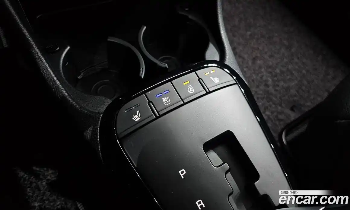 Kia Morning 2023 1.0 Автомат в Москве № 115707, фото 20