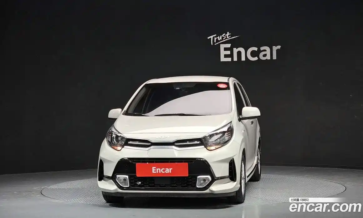 Kia Morning 2023 1.0 Автомат в Москве № 115707, фото 8