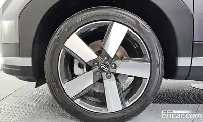 Hyundai Santa Fe 2024 2.5 Автомат в Москве № 116734, миниатюра 8