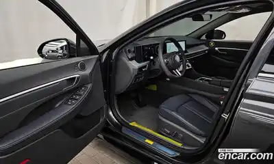 Hyundai Sonata 2025 1.6 Автомат в Москве № 119354, миниатюра 11
