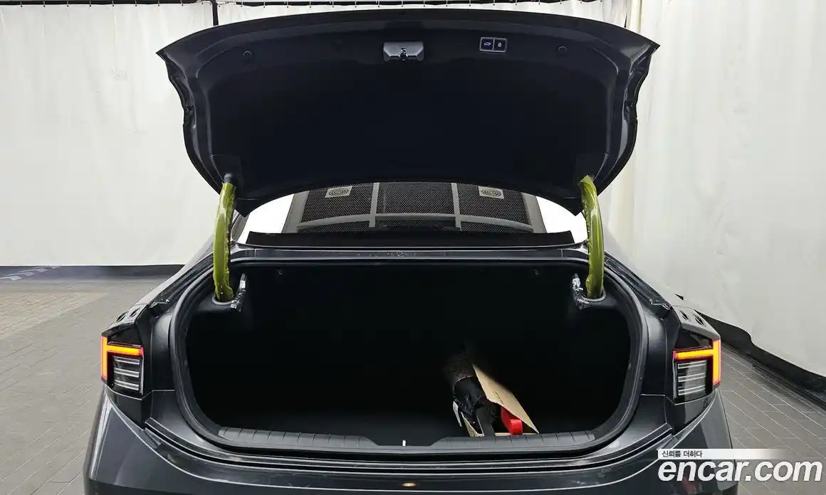 Hyundai Sonata 2025 1.6 Автомат в Москве № 119354, фото 19