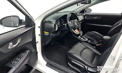 Kia K3 2019 1.6 Автомат в Москве № 120063, миниатюра 8