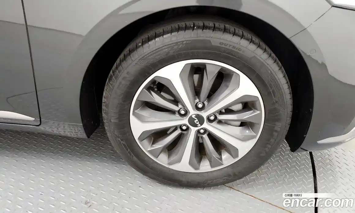 Kia K8 2023 1.6 Автомат в Москве № 120190, фото 11