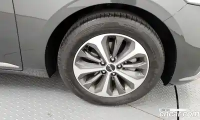 Kia K8 2023 1.6 Автомат в Москве № 120190, миниатюра 11