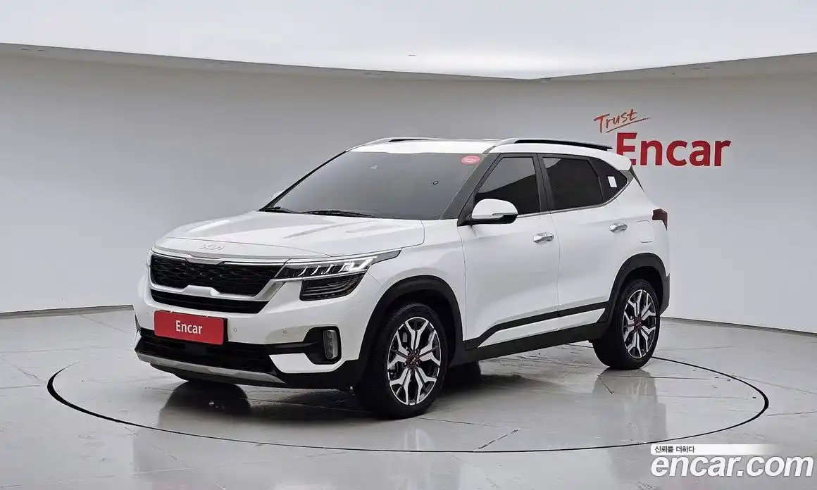 Kia Seltos 2023 1.6 Автомат в Москве № 121414, фото 14