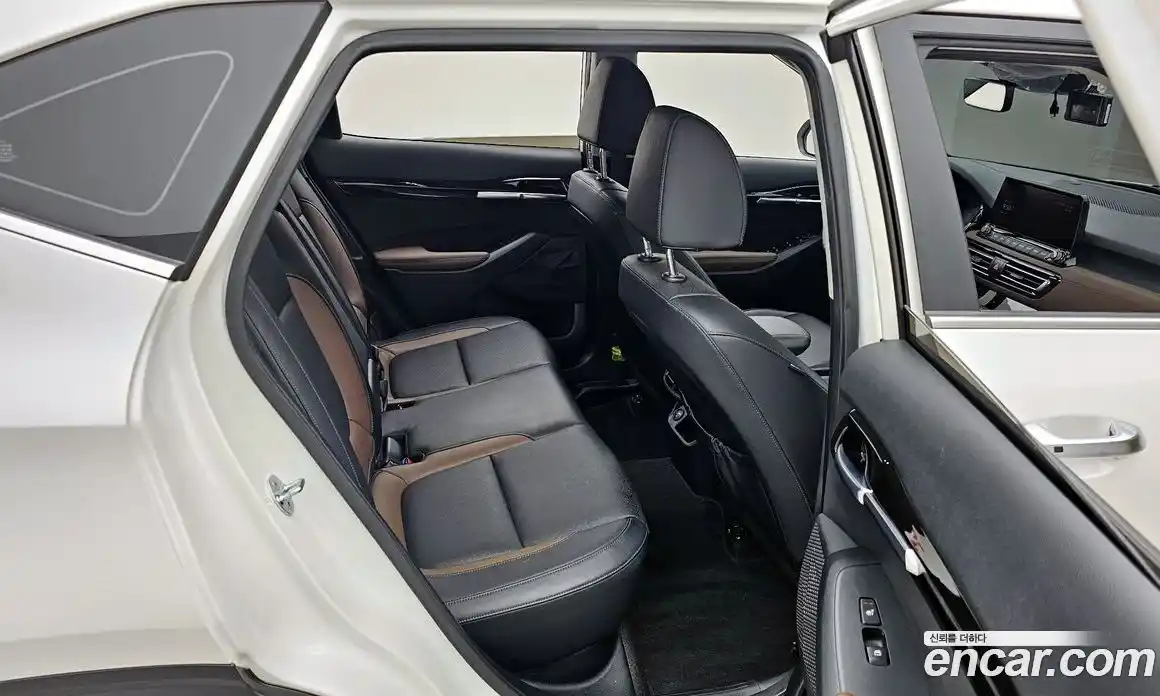 Kia Seltos 2023 1.6 Автомат в Москве № 121414, фото 17