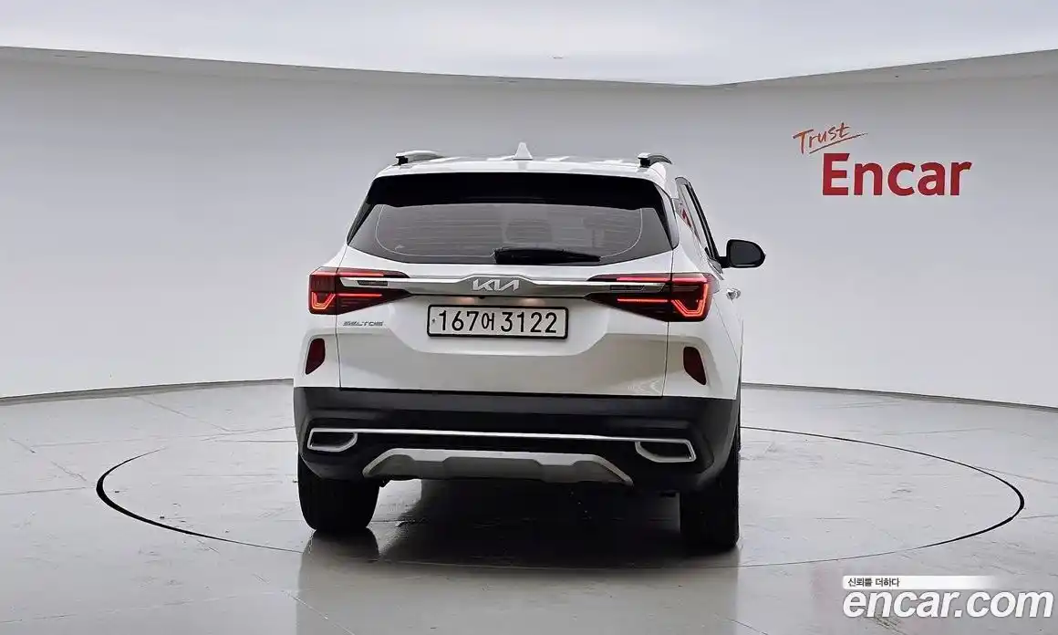 Kia Seltos 2023 1.6 Автомат в Москве № 121414, фото 20