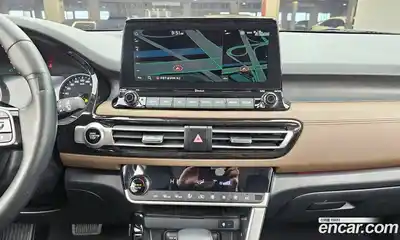 Kia Seltos 2023 1.6 Автомат в Москве № 121414, миниатюра 4