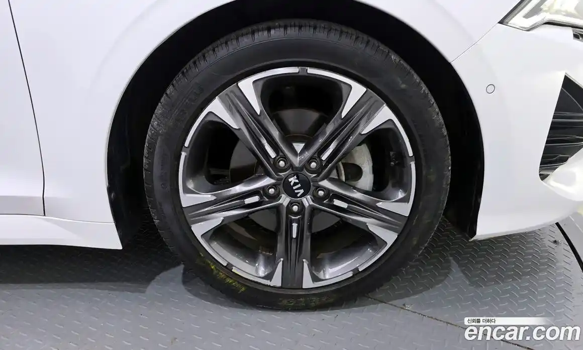 Kia K5 2020 1.6 Автомат в Москве № 122032, фото 19